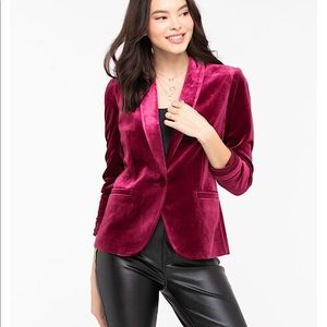 VELVET SINGLE BUTTON BLAZER - COLOR WINE